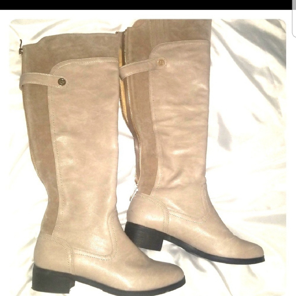 Guess boots
